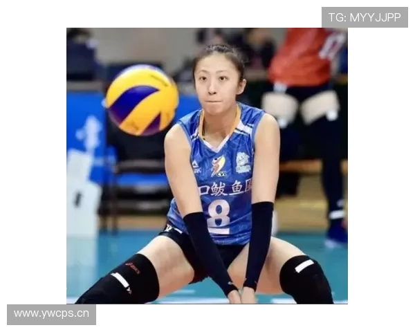 丁霞今天一出场，连队友都忍不住瞄这豪宅钥匙链了！