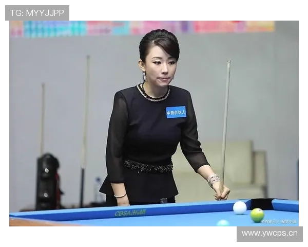 潘晓婷比赛场外的那套衣服，居然比她赢的奖杯还耀眼？